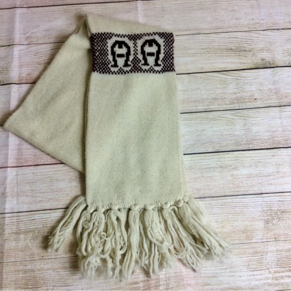 70s/80s Etienne Aigner knit cream scarf. Vintage